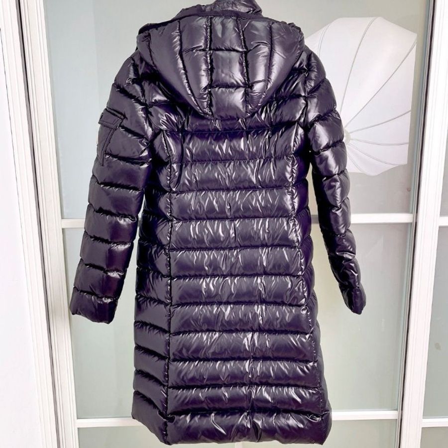 MONCLER 黑色中長款連帽羽絨外套1碼 胸圍90cm衣長97cm 帽子可以拆 9新 配件塵袋-4
