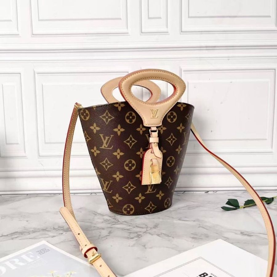 LV SS25新款老花Rivage BB芯片款手提肩背斜背包12×18×7 9新 配件塵袋購證鑰匙鎖頭-5