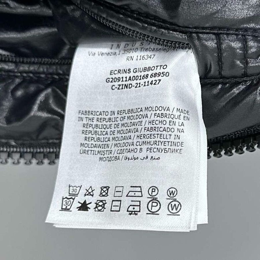 Moncler maya同系列Ecrins黑色羽絨服 9新-3