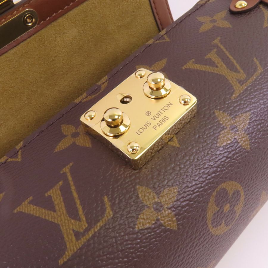 LOUIS VUITTON Monogram Papillon Trunk金扣鏈帶手挽肩背兩用袋-11