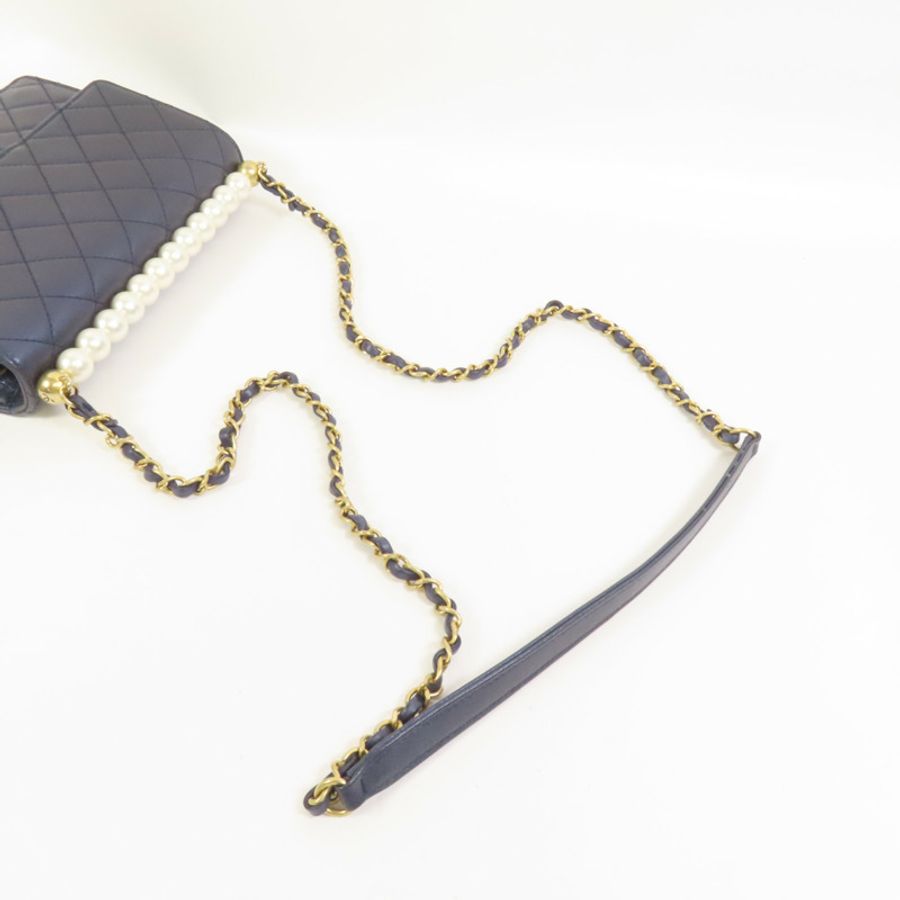 CHANEL 牛皮皮革Chain Shoulder金扣鏈帶肩背袋-4