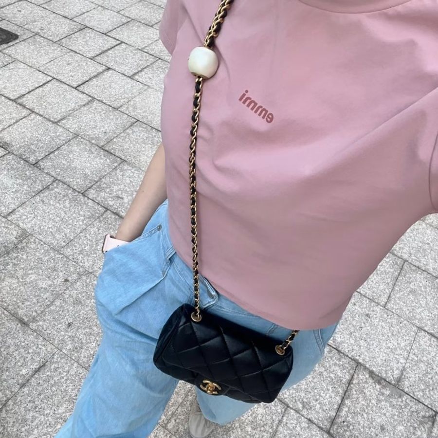 CHANEL - 黑色羊皮金釦24S雙珍珠方胖子-2