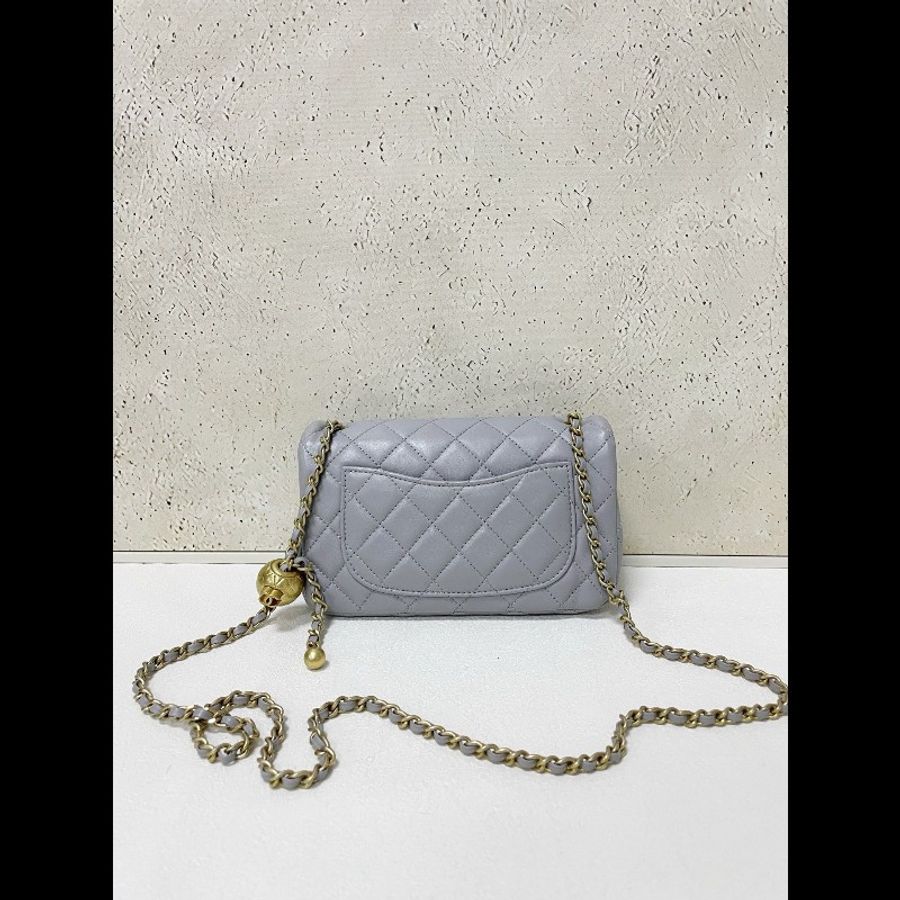 Chanel 21B classic flap mini 灰色金球鏈條包-4