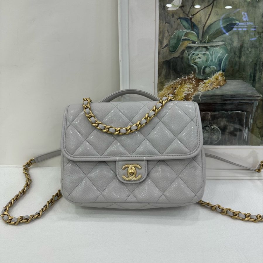 Chanel 香奈兒 25A灰色荔枝皮雙肩包 韓國限定 金扣 奶白色超奶呼 可手提可雙肩 金色鏈條+手柄 經典菱格紋 尺寸:24*18*6-1