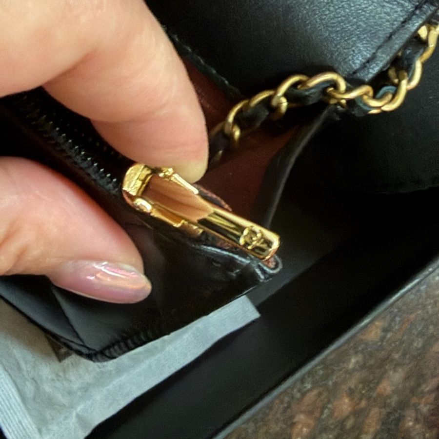 Chanel 仿舊金雙C小牛皮雙金球斜背包AP3652-9