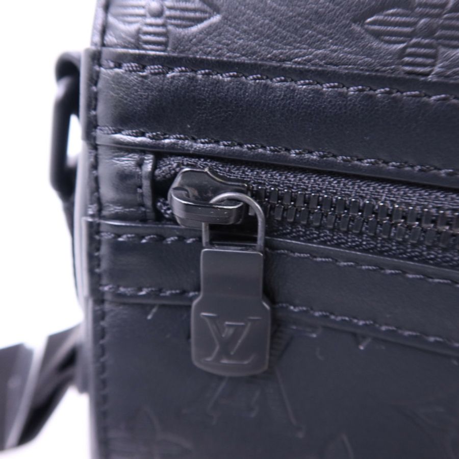 LOUIS VUITTON Monogram Shadow Sprinter Messenger肩背袋-15