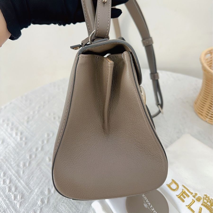 DELVAUX德爾沃 經典款Brilliant迷你手提包 漸變灰銀扣 約20*16*11.5 牛皮款超耐用 附件:鏡子 防塵袋。-3