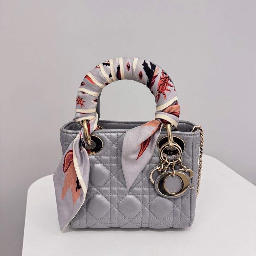 Dior Mini Lady Dior 珍珠灰(附上絲巾)|有購證・防塵袋|保存極佳-1
