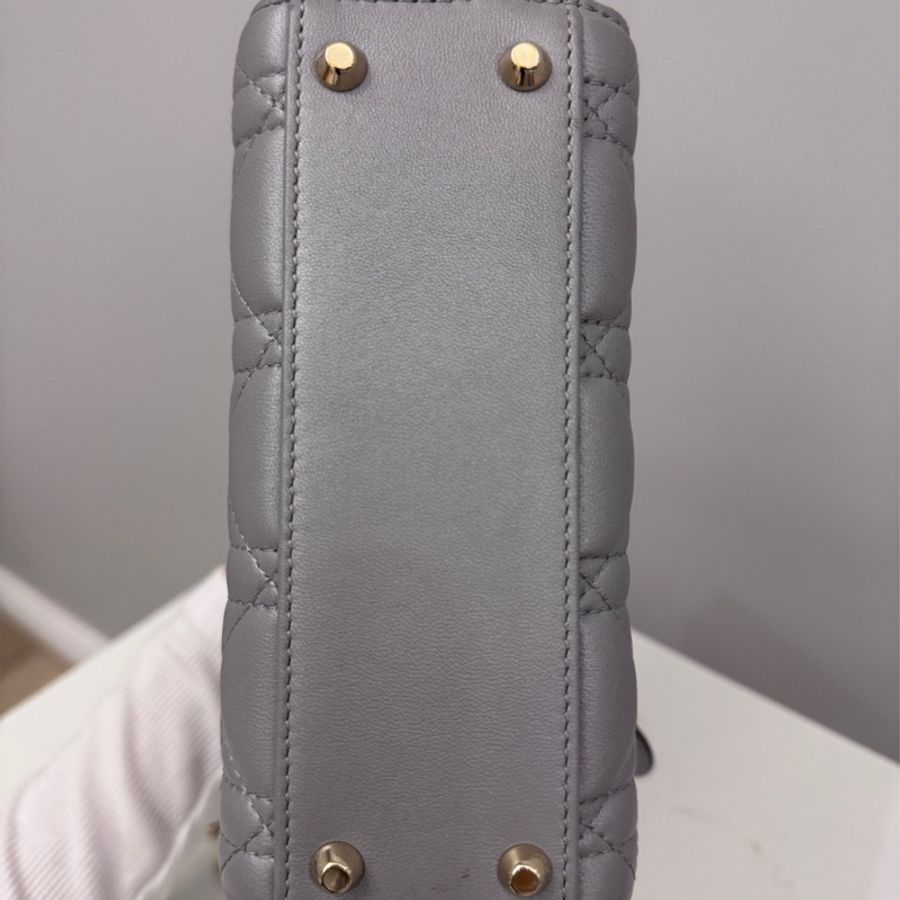Dior Mini Lady Dior 珍珠灰(附上絲巾)|有購證・防塵袋|保存極佳-3