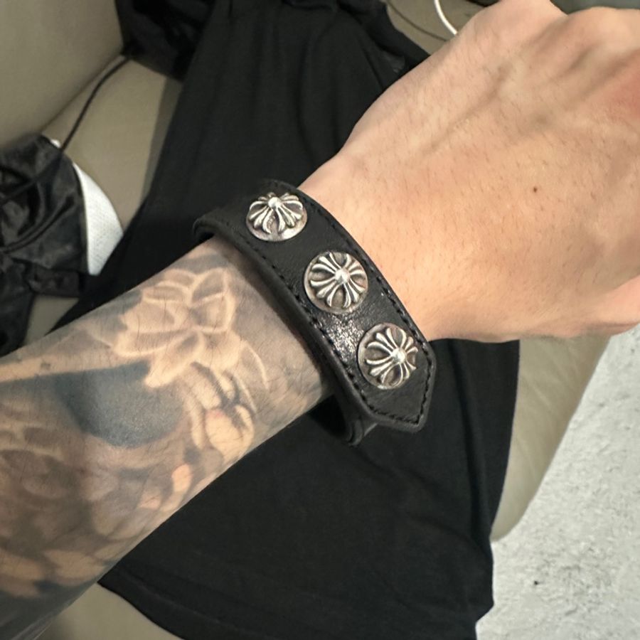 克羅心 Chrome hearts 皮手環 手環 三十字 十字花-4