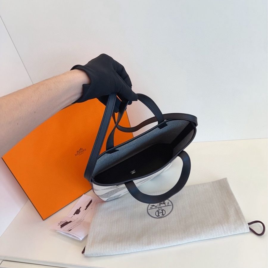 ✨Hermes 閒置新未使用 全套有購證 Cabas H En Biais 27 小號-11