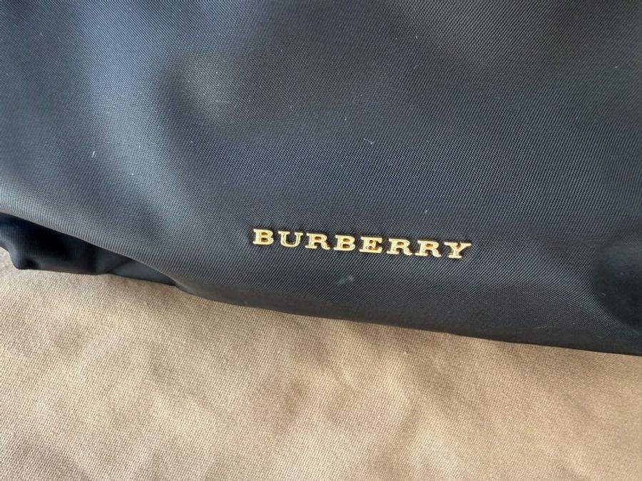 二手BURBERRY黑色金鏈尼龍中款雙肩包後背包Rucksack-21