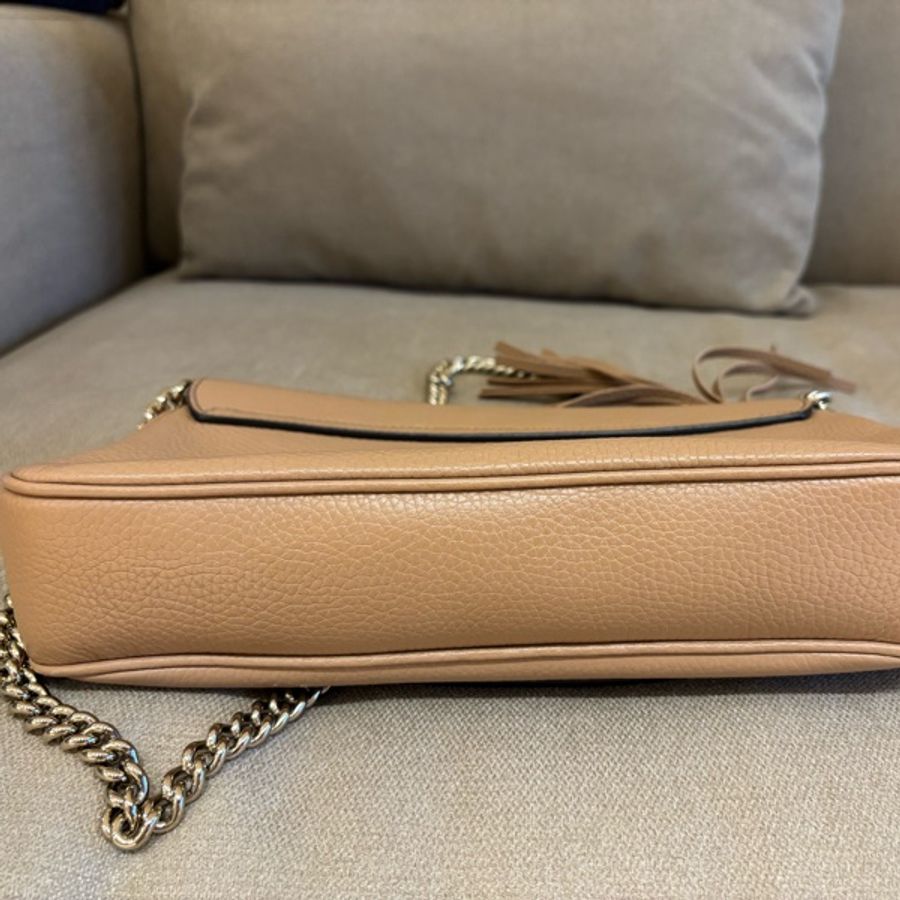 GUCCI SOHO 裸粉色牛皮磁扣 斜背包/肩背包/手拿包 九五成新!!-7