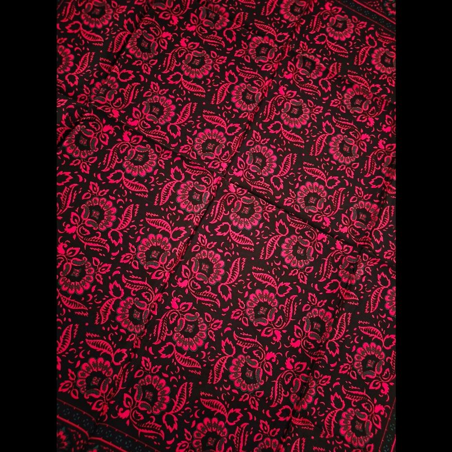 YSL 聖羅蘭緹花絲巾-4
