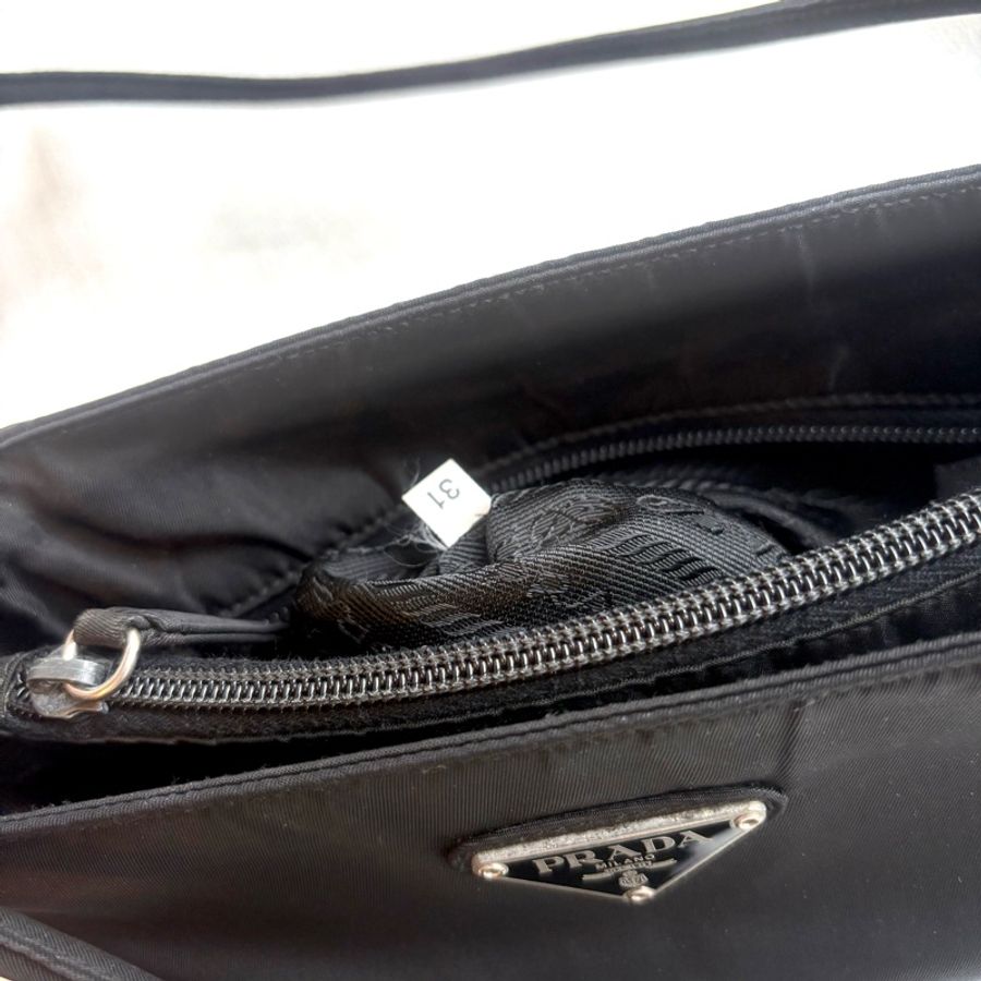 Prada 經典黑色尼龍托特包 Nylon tote bag 單肩包 手提包 23cm-22
