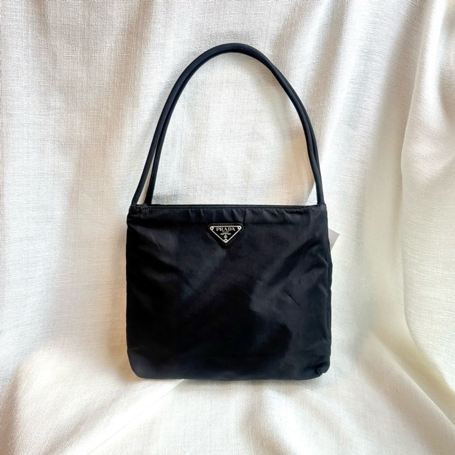 Prada 經典黑色尼龍托特包 Nylon tote bag 單肩包 手提包 23cm-34