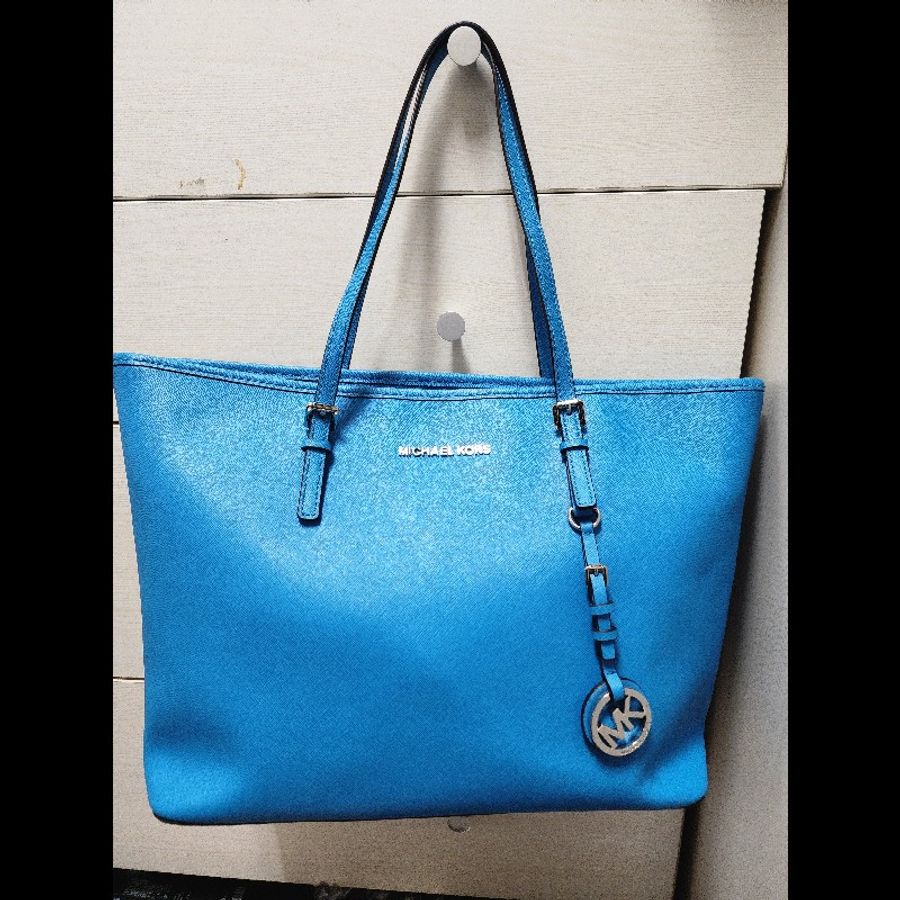 Michael Kors Jet Set Travel 托特包。 -5