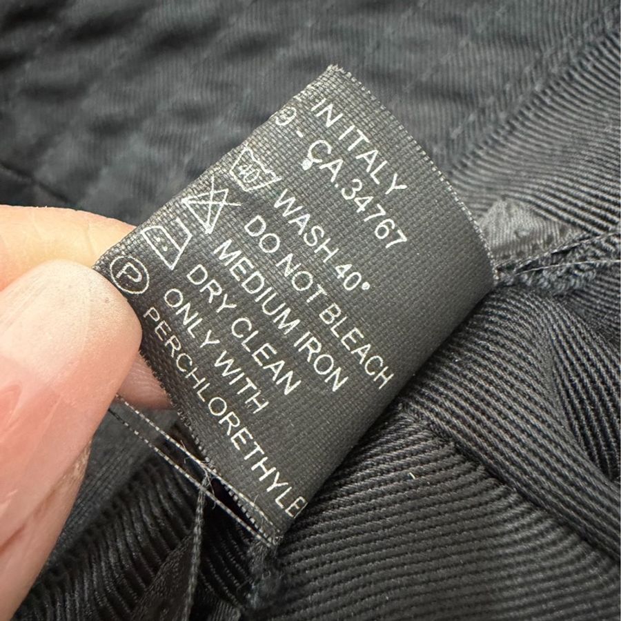 PRADA 黑色 三角logo 漁夫帽 遮陽帽 休閒帽 帽子-17