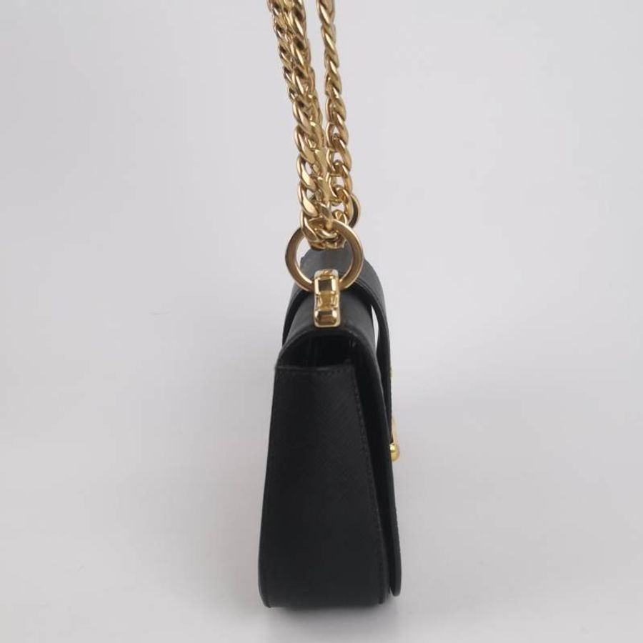Prada Sidonie牛皮純色字母logo書封式插扣單肩包-3