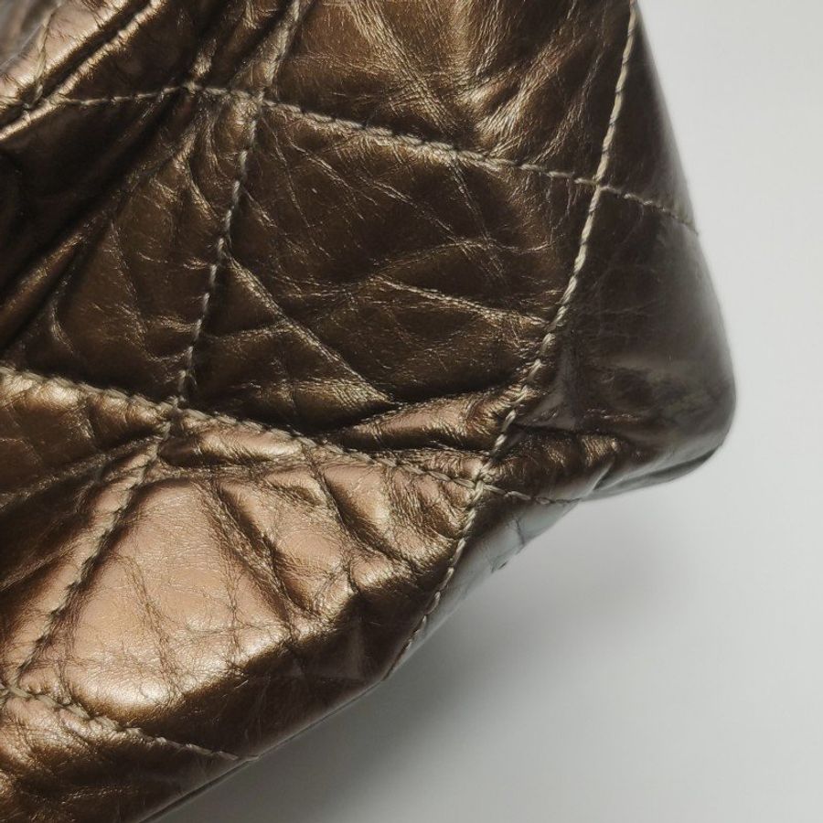 Chanel 2.55 Bag油蠟皮純色菱格絎縫矩形旋扣單肩包-21