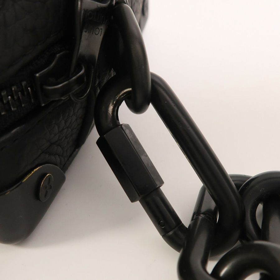 LOUIS VUITTON Monogram Taurillon Mini Soft Trunk肩背袋-8