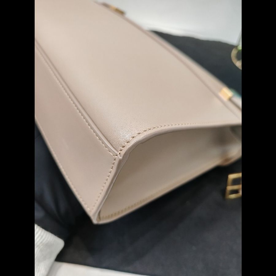 Saint Laurent manhattan
Medium-7