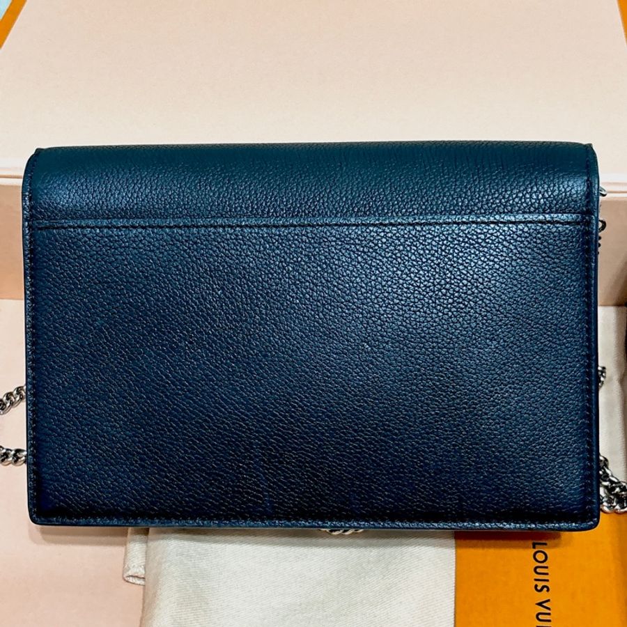 Louis Vuitton Pochette My Lockme LV鏈包 黑 Lockme 鏈條手拿包-8