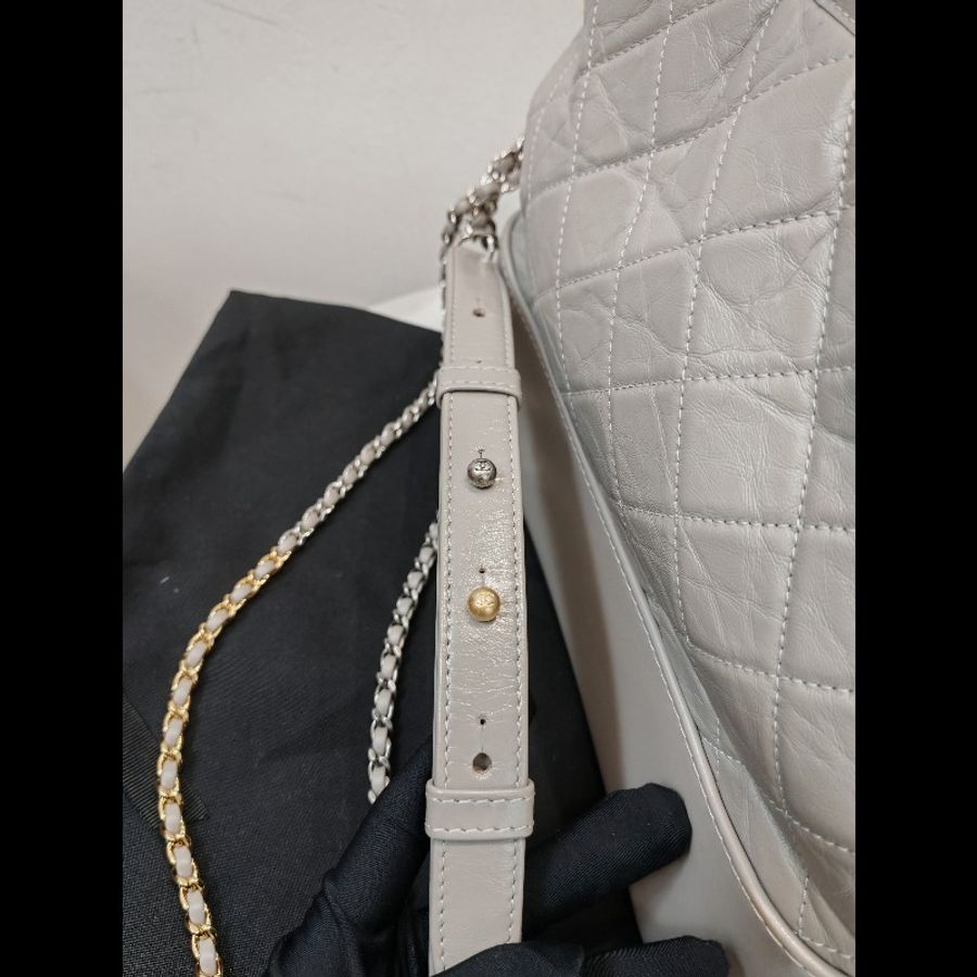 Chanel Gabrielle medium
Grey-15