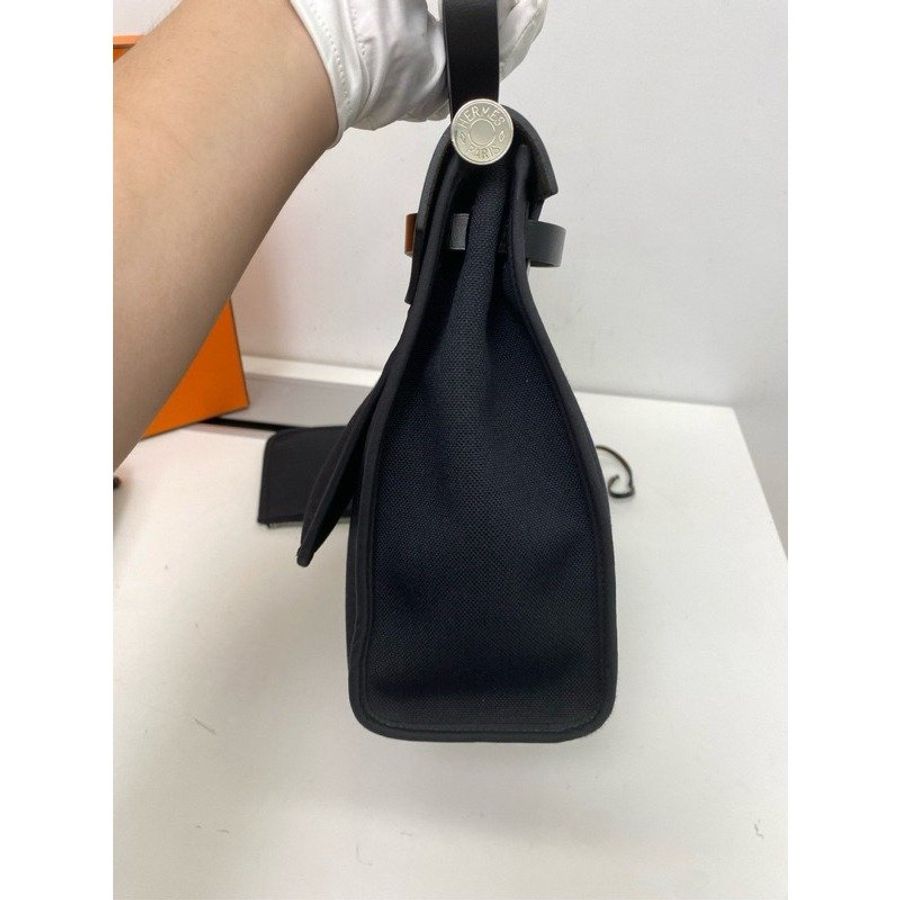 🌟Hermes 愛馬仕Herbag zip 31 經典黑銀 近全新美品-4