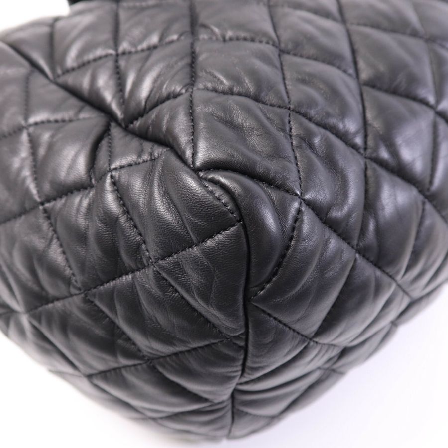 CHANEL 牛皮皮革Coco Cocoon銀扣手挽袋-13