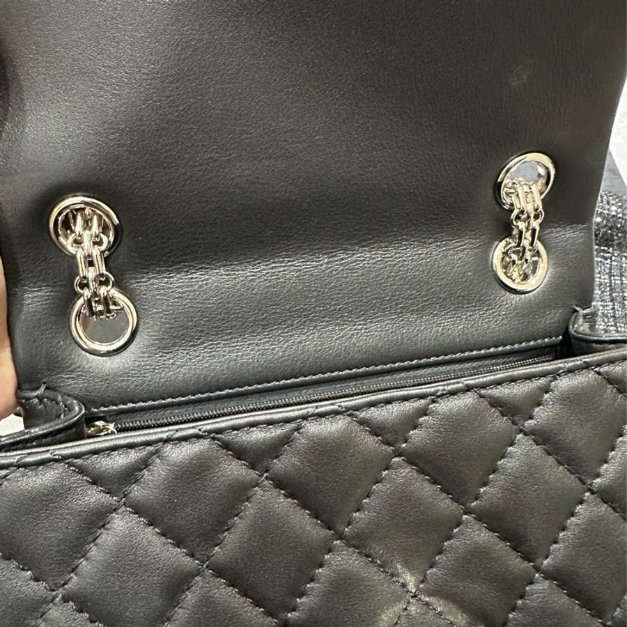 Chanel 2.55 mini 牛皮黑銀 晶片款-18