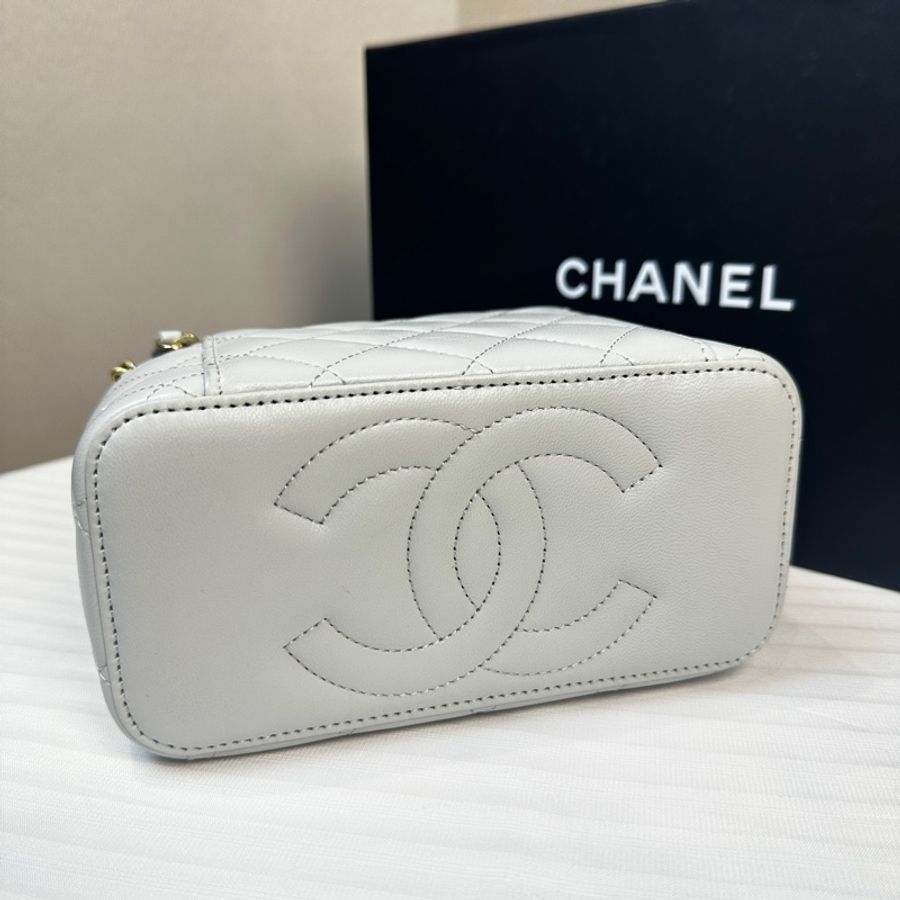 香奈兒/Chanel Vanity Case 淡藍色羊皮菱格紋長盒子 金球鏈帶肩背包17×9.5x8cm-10
