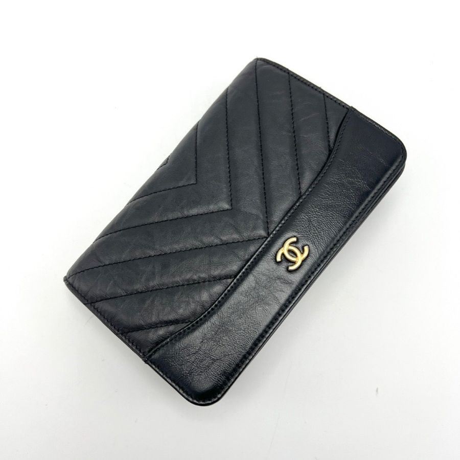 CHANEL 黑金V紋woc肩背斜背鏈條包19*12*4 98新配件保卡塵袋-1