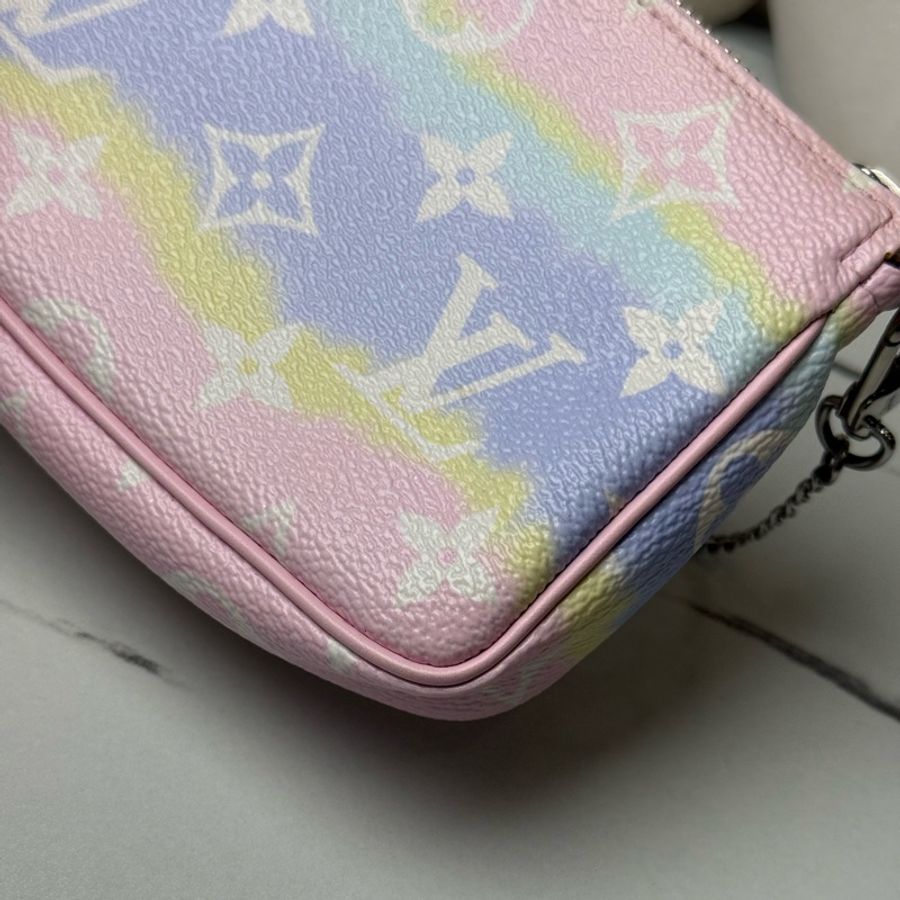 (閒置品)Lv彩虹🌈麻將包-5