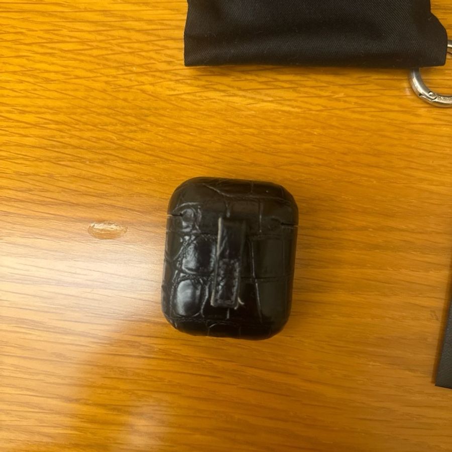 YSL AirPods 1/2代 保護殼 大全配-1