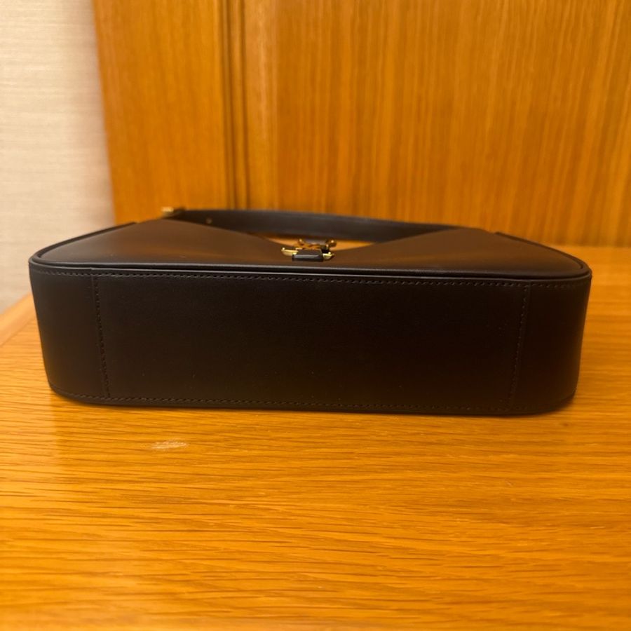 YSL LE 5 A 7 黑 腋下包 近新閒置-9