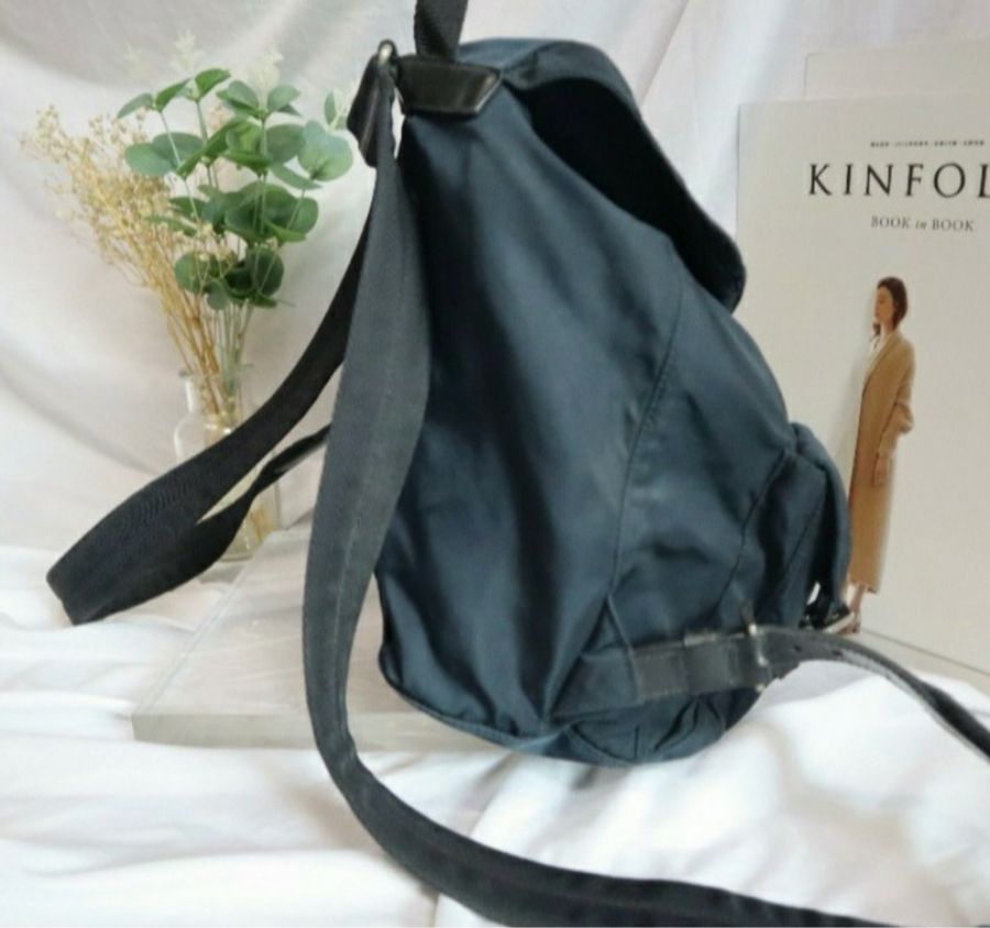Prada Classic Nylon Backpack Prada 經典專櫃熱賣款帆布背包 海軍藍色背包 PRADA 背包-10