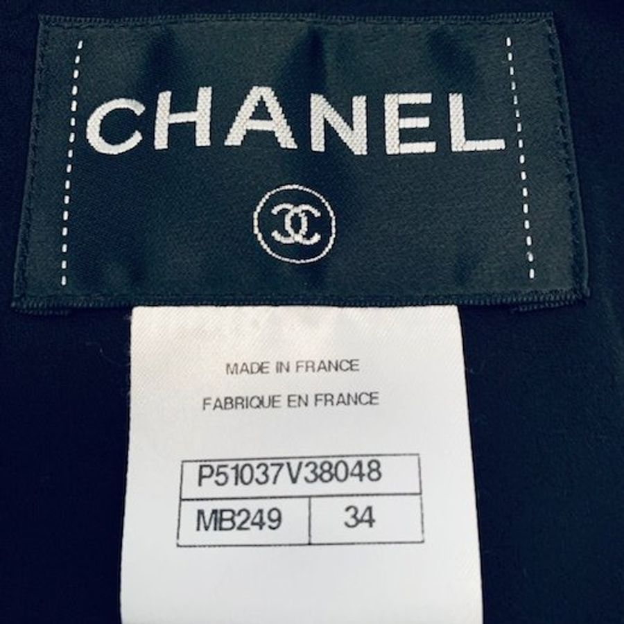 Chanel 15P 黑色軟泥外套-20
