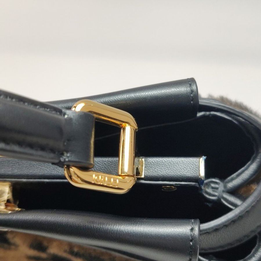 Fendi Peekaboo躲貓貓迷你羊皮雙F老花扭鎖扭鎖斜挎包單肩包-10