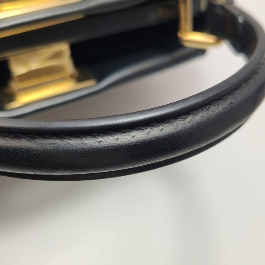 Fendi Peekaboo躲貓貓迷你羊皮雙F老花扭鎖扭鎖斜挎包單肩包-16