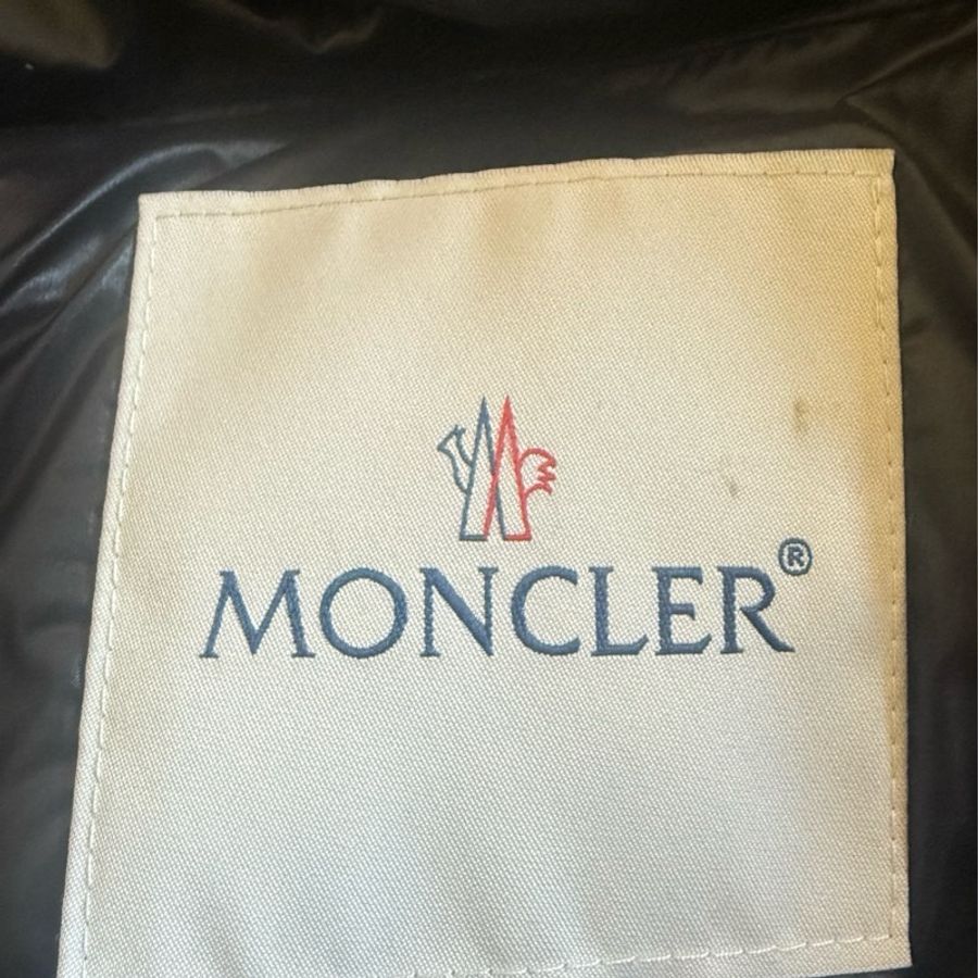 (現貨)二手Moncler suyen黑色2碼-19