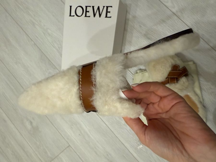 全新loewe羅威經典gate mule羔羊毛毛平底穆勒鞋拖鞋37毛毛鞋-3