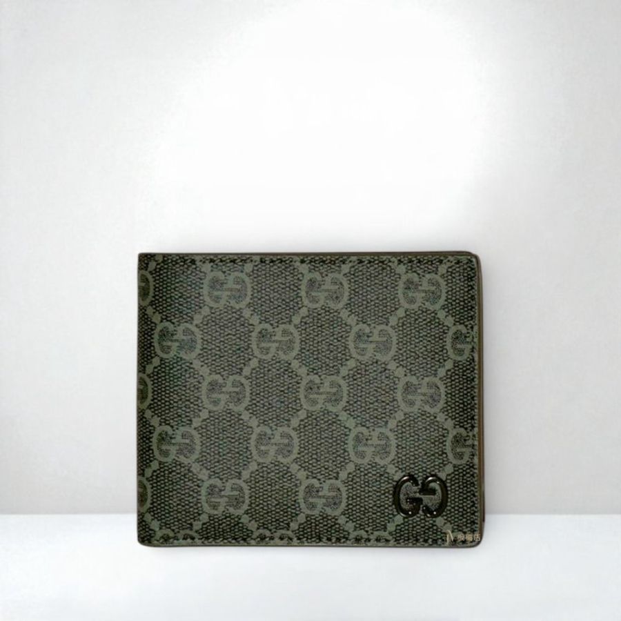 JS1216-GUCCI皮夾 新款森林綠GG Monogram 綠釦8卡對開短夾 768243-0