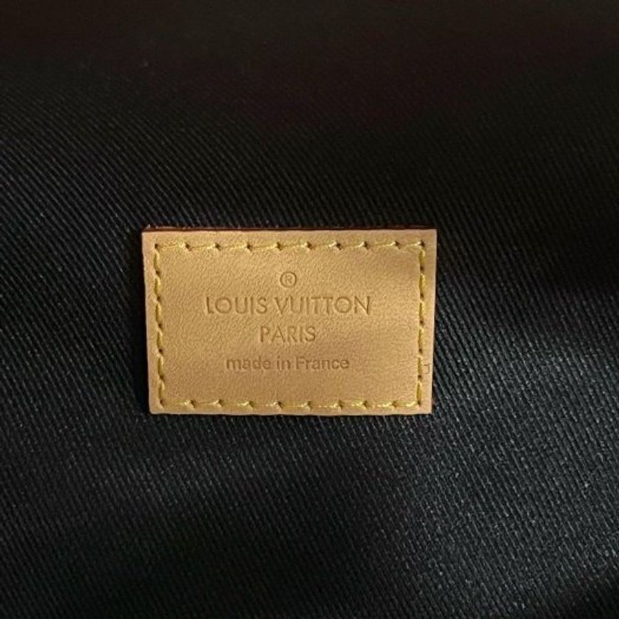 東區正精品㊣LV M43644 Bumbag 老花字紋金扣拉鍊腰包斜背包胸口包 RZ6157-3