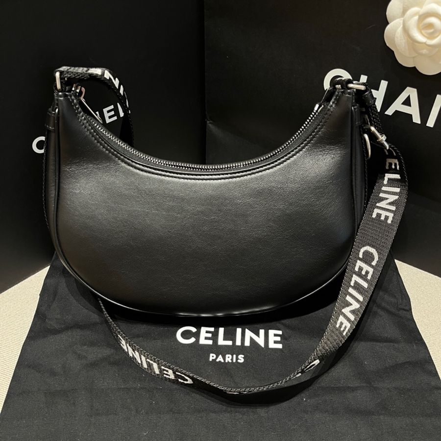Celine 黑色AVA月亮豌豆腋下包 2021年 尺寸約26*18*6 附件:防塵袋-1