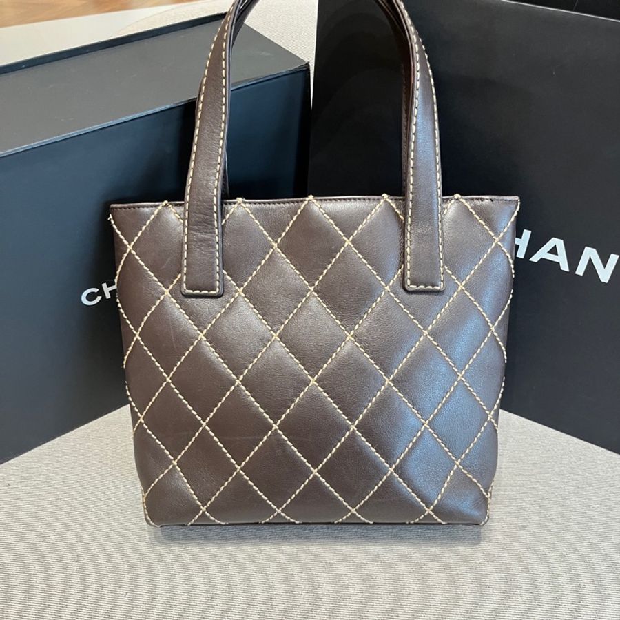 Chanel香奈兒 中古棕色外縫線薇薇安手提包 尺寸約24*23*8-2