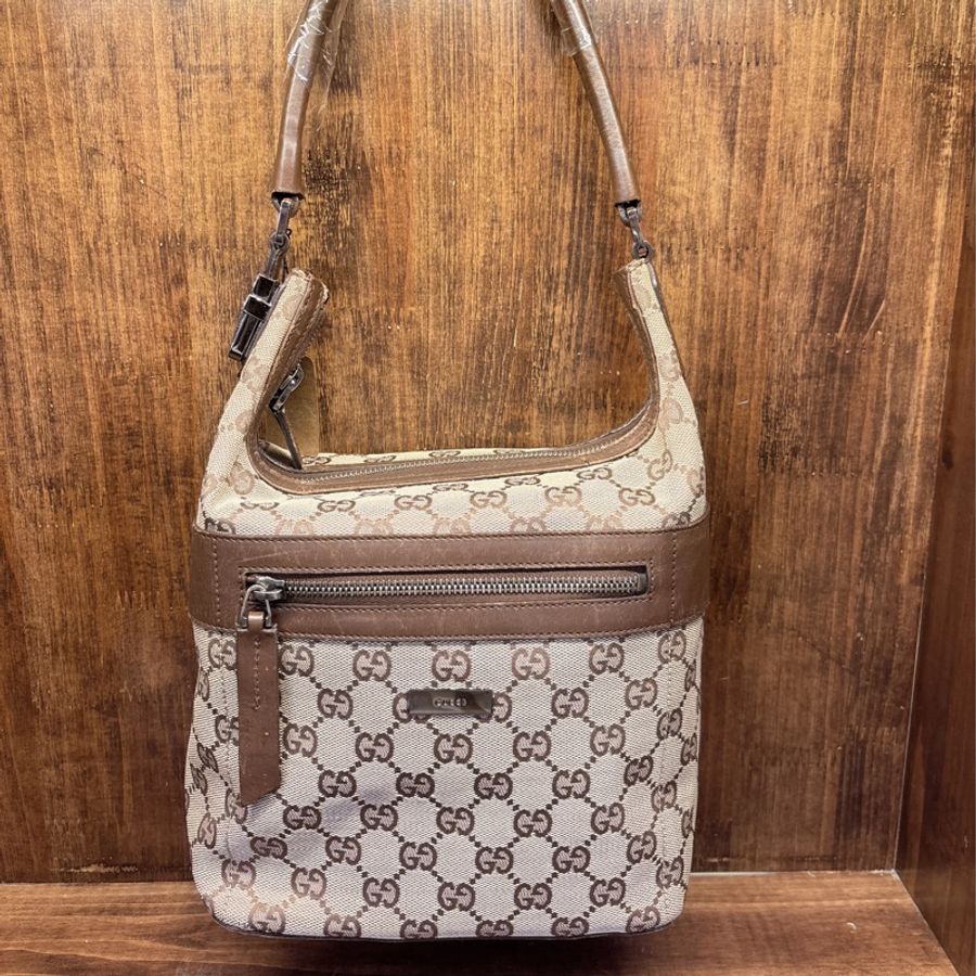 Gucci GG 帆布單肩包-0
