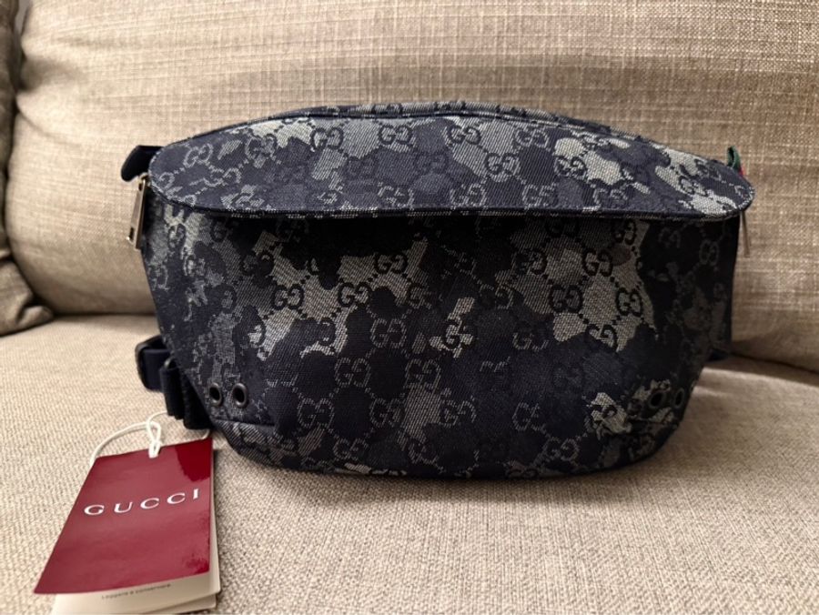 👖 Gucci GG Supreme Denim 腰包 /胸包/ 斜背包-0
