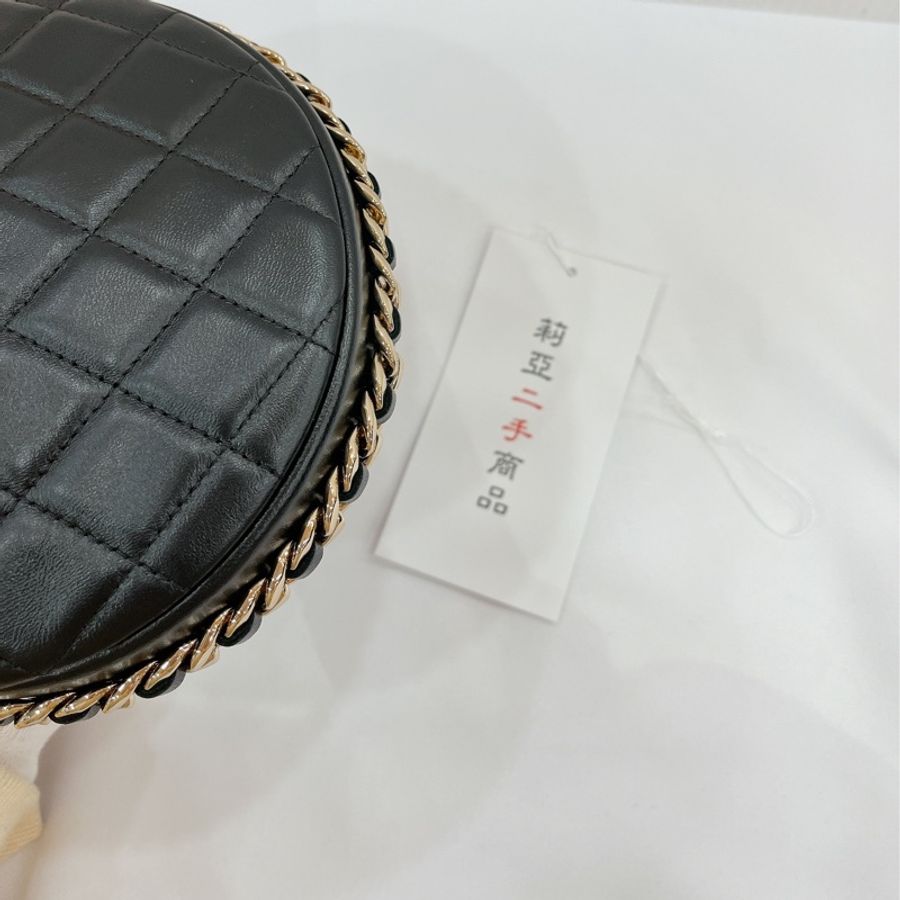 莉亞精品♡Chanel AP3095 呼拉圈月牙包 二手-12