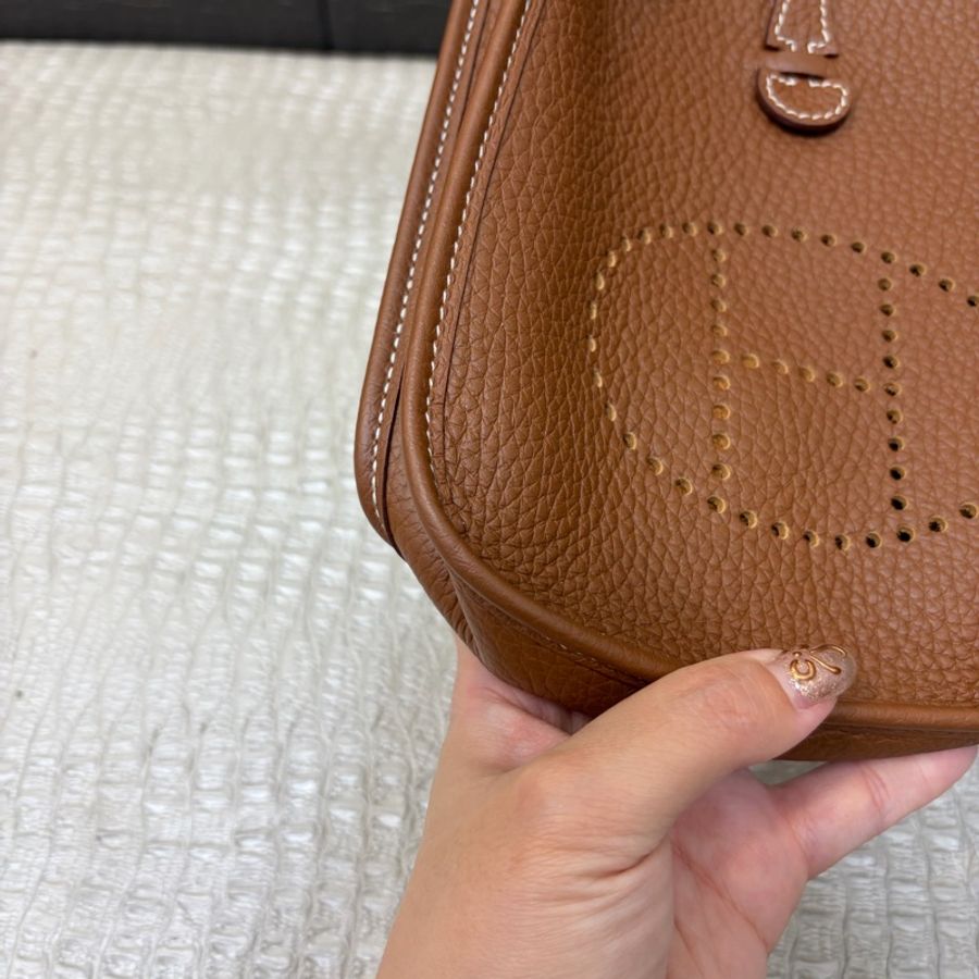 Hermes 金棕TC金釦Mini Eveylne 一代-6